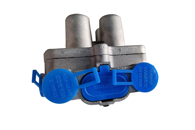 Four circuit protection valve