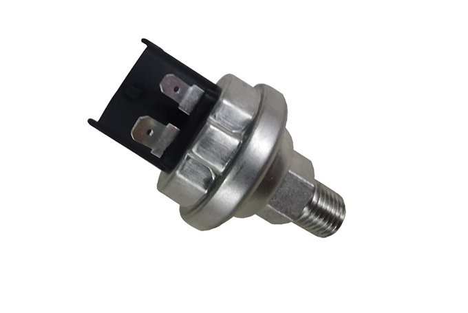 Yuchai Engine Oil Pressure Sensor