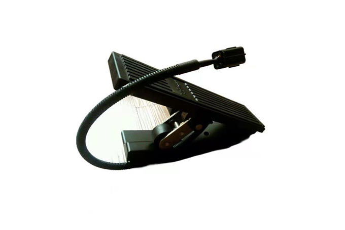 Electronic accelerator pedal