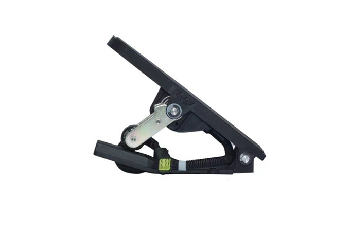 Electronic accelerator pedal
